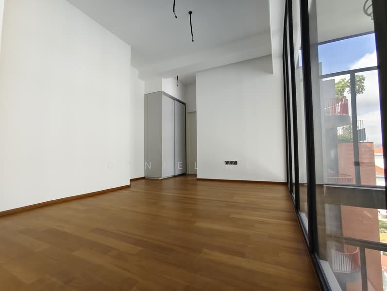 Claydence Apartment For Sale at S$ 5,410,000 | PropertyGuru Singapore - Bedroom 2