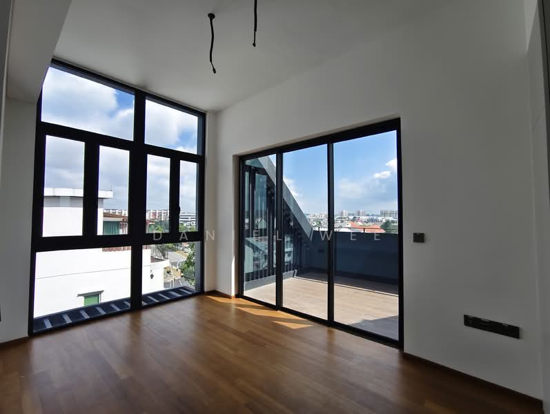 Claydence Apartment For Sale at S$ 5,410,000 | PropertyGuru Singapore - Jr Master Bedroom