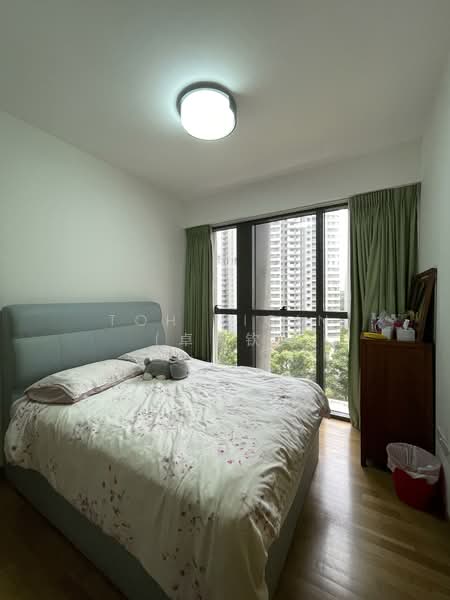 Commonwealth Towers Condominium For Sale at S$ 1,650,000 | PropertyGuru Singapore - Bedroom