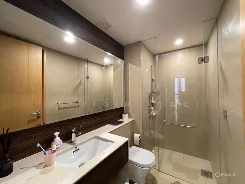 Commonwealth Towers Condominium For Sale at S$ 1,650,000 | PropertyGuru Singapore - Bathroom