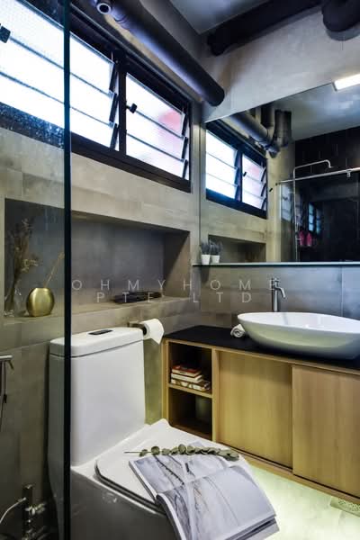 188 Bukit Batok West Avenue 6 HDB Flat For Sale at S$ 650,000 | PropertyGuru Singapore - Bathroom