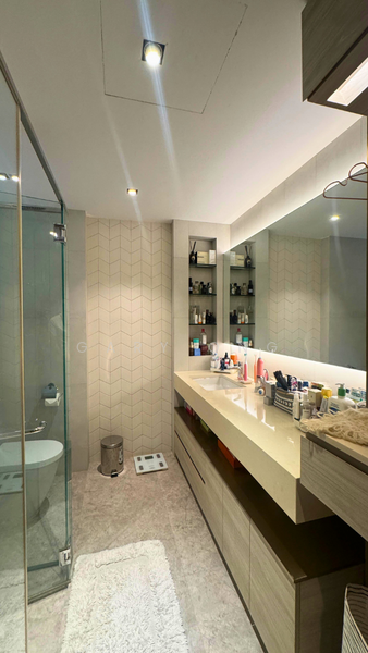 Thomson 800 Condominium For Sale at S$ 3,600,000 | PropertyGuru Singapore - Bathroom
