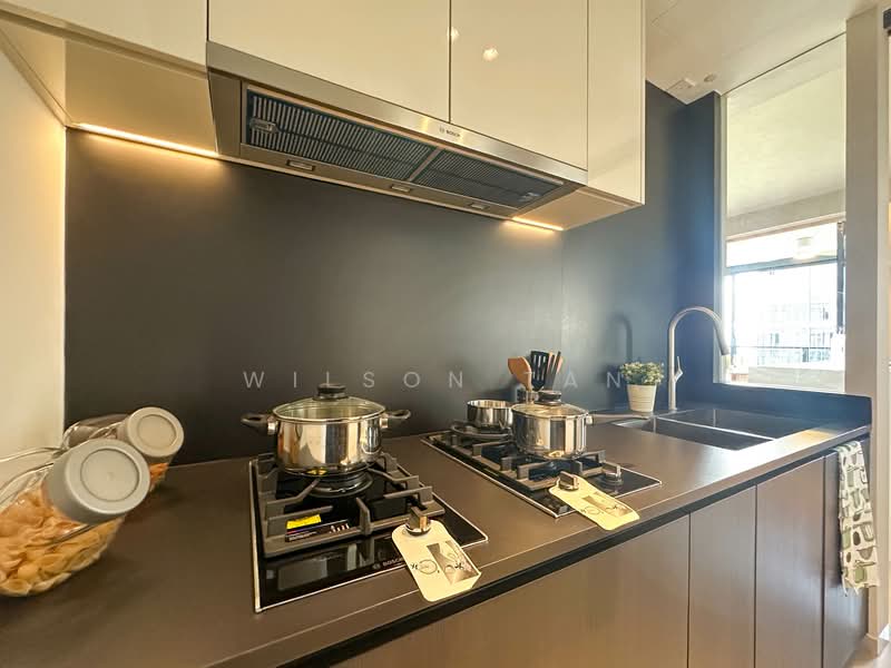 LIV @ MB Condominium For Sale at S$ 4,650,000 | PropertyGuru Singapore - Kitchen