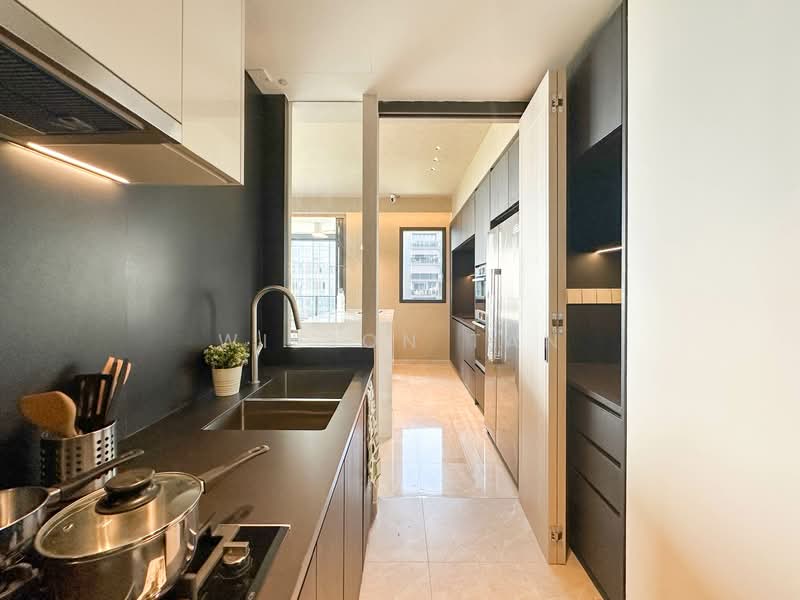 LIV @ MB Condominium For Sale at S$ 4,650,000 | PropertyGuru Singapore - Kitchen