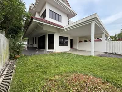 For Sale - NEAR PARK! NEW LIST! MUST SELL! SEMI-D NEAR MRT! @ WITHIN 2KM TO HENRY PARK/RAFFLES GIRLS!