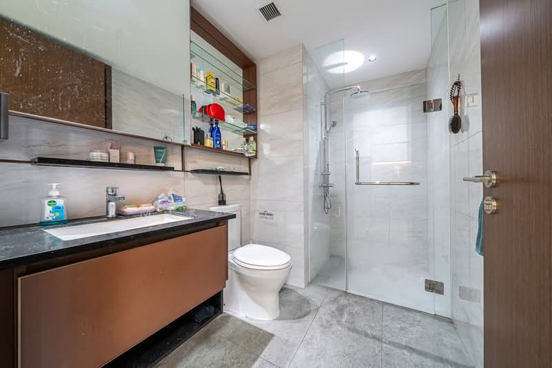 Normanton Park Condominium For Sale at S$ 955,000 | PropertyGuru Singapore - Bathroom