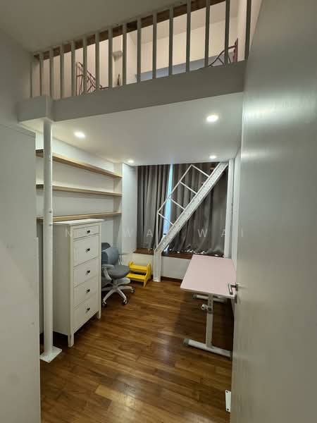 East Coast Residences Condominium For Sale at S$ 2,450,000 | PropertyGuru Singapore - Bedroom 1