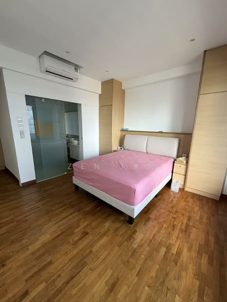 International Plaza, 10 Anson Road, 2 Bedrooms, 1,033 sqft, Apartment For Rent, by Zen Tan, 500079054 - Master Bedroom - PropertyGuru.com.sg