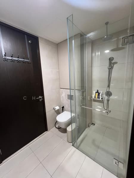 The Orient, 251 Pasir Panjang Road, 2 Bedrooms, 624 sqft, Condominium For Rent, by Cheu Serena, 500079060 - Bathroom - PropertyGuru.com.sg