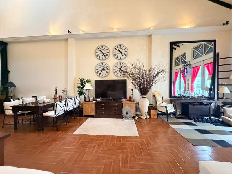 Frankel / Siglap South Semi-Detached House For Sale at S$ 7,280,000 | PropertyGuru Singapore - Living Room