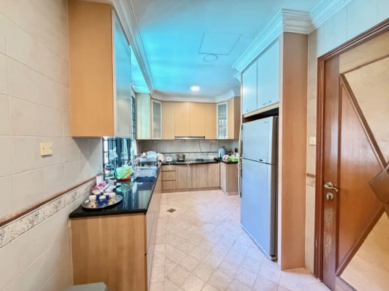 For Sale - Cheap! Elevated Bungalow, 3sty + Basement, 8 Bedrooms, Pool, N-S, Mrt, Rare