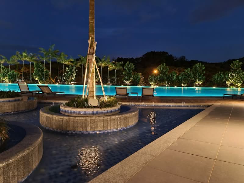 Seaside Residences Apartment For Sale at S$ 1,850,000 | PropertyGuru Singapore - Pool