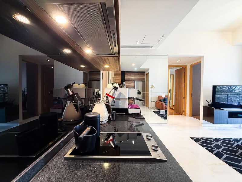 Goodwood Grand Apartment For Sale at S$ 2,200,000 | PropertyGuru Singapore - Kitchen