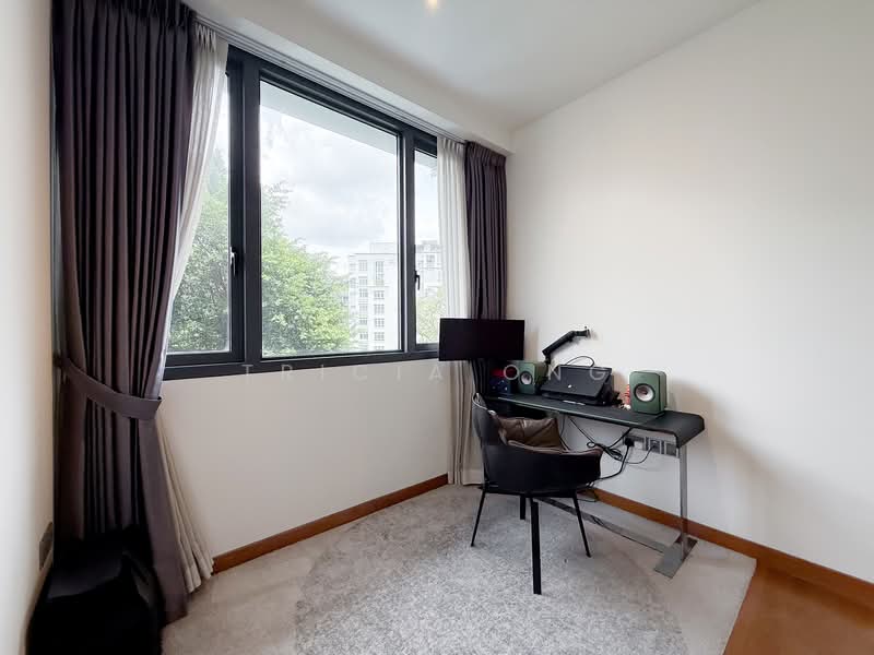 Goodwood Grand Apartment For Sale at S$ 2,200,000 | PropertyGuru Singapore - Study