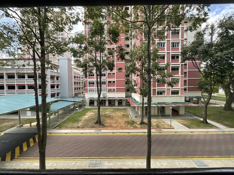 8 Bedok South Avenue 2 HDB Flat For Sale at S$ 538,888 | PropertyGuru Singapore - Exterior