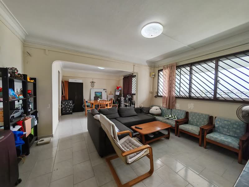 157 Simei Road, 157 Simei Road, 3 Bedrooms, 1,119 sqft, HDB Flat For Rent, by Joyce Yeo 杨惠婷, 500079109 - Living Room - PropertyGuru.com.sg