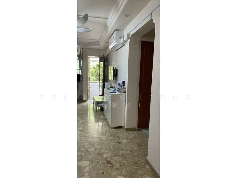 468 Ang Mo Kio Avenue 10, 468 Ang Mo Kio Avenue 10, Room Rental, 120 sqft, HDB Flat For Rent, by Poh Hock Leong (傅福良), 500079112 - Living Room - PropertyGuru.com.sg