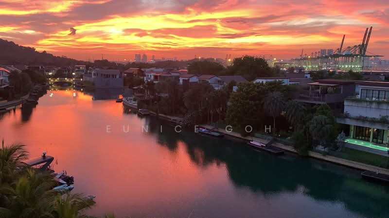 The Berth by the Cove, 220 Ocean Drive, 3 Bedrooms, 1,658 sqft, Condominium For Sale, by Eunice Goh, 500079128 - Sunset view from the unit - PropertyGuru.com.sg