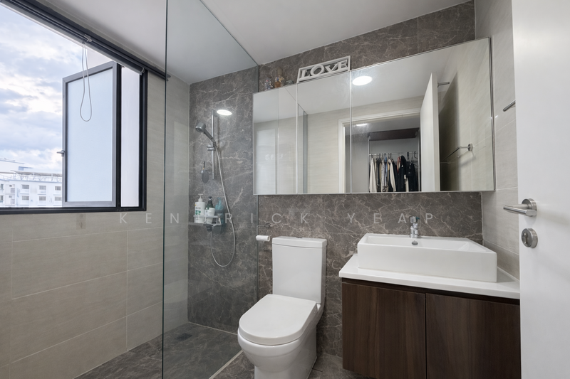 Riversound Residence Condominium For Sale at S$ 1,800,000 | PropertyGuru Singapore