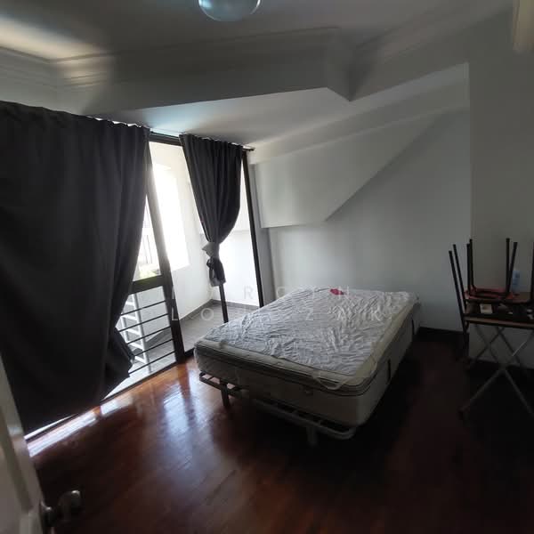 Tropicana Condominium, 2 Jalan Tiga Ratus, Room Rental, 150 sqft, Condominium For Rent, by Marcin Florczak, 500079143 - Bedroom - PropertyGuru.com.sg