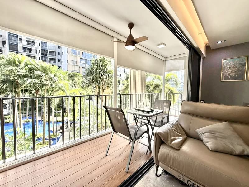 River Isles Condominium For Sale at S$ 2,200,000 | PropertyGuru Singapore - Balcony