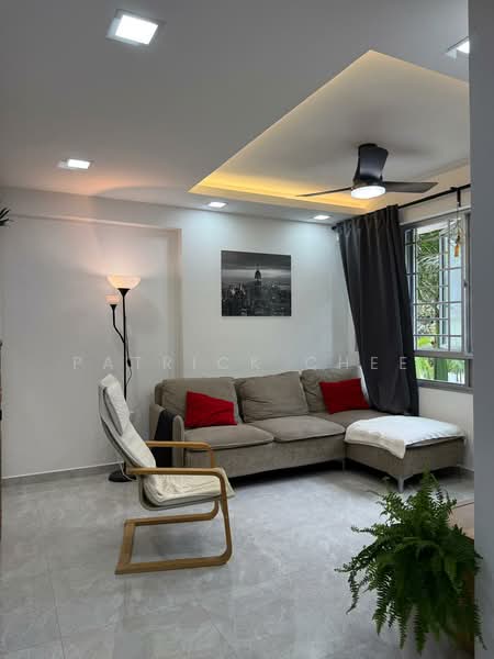 590A Ang Mo Kio Street 51 HDB Flat For Sale at S$ 898,000 | PropertyGuru Singapore - Living Room