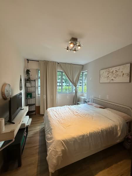 590A Ang Mo Kio Street 51 HDB Flat For Sale at S$ 898,000 | PropertyGuru Singapore - Bedroom