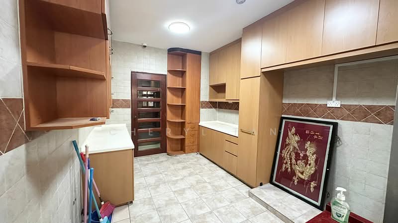 Cambridge Road Terraced House For Sale at S$ 6,200,000 | PropertyGuru Singapore - Kitchen