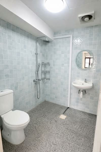 Cambridge Road Terraced House For Sale at S$ 6,200,000 | PropertyGuru Singapore - Bathroom