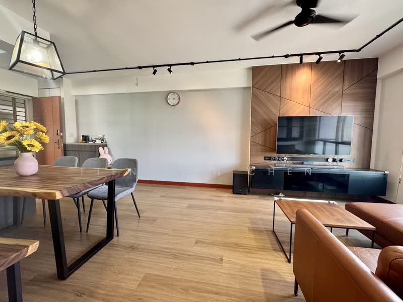 808C Chai Chee Road HDB Flat For Sale at S$ 860,000 | PropertyGuru Singapore - Living Room