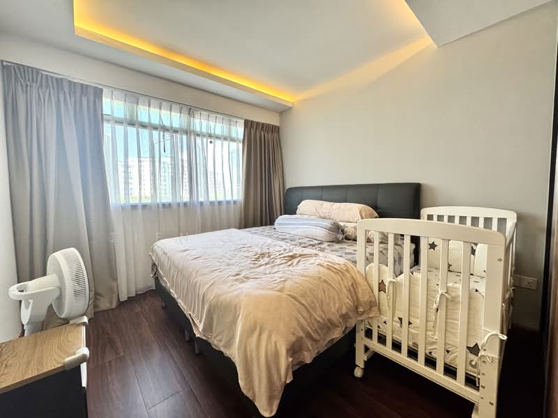 808C Chai Chee Road HDB Flat For Sale at S$ 860,000 | PropertyGuru Singapore - Bedroom