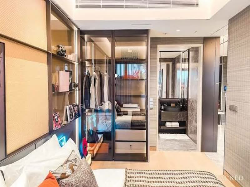 W Residences Marina View - Singapore Condominium For Sale at S$ 3,900,000 | PropertyGuru Singapore