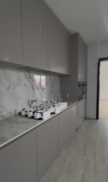 Holland Grove Drive Detached House Detached House For Sale at S$ 19,800,000 | PropertyGuru Singapore - Kitchen