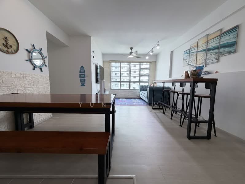 93A Telok Blangah Street 31 HDB Flat For Sale at S$ 1,020,000 | PropertyGuru Singapore - Living Room