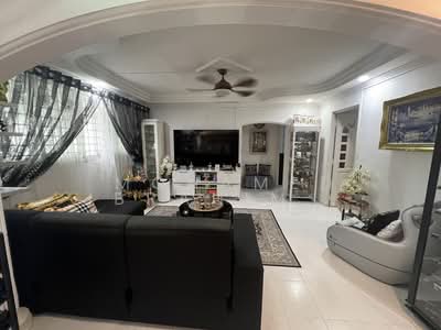 For Sale - 876 Tampines Street 84