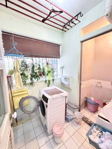 Orchid Park Condominium, 93 Yishun Street 81, Room Rental, 120 sqft, Condominium For Rent, by Eleanor Eng, 500079212 - PropertyGuru.com.sg