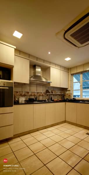 Gentle Villas Detached House For Sale at S$ 6,800,000 | PropertyGuru Singapore - Kitchen