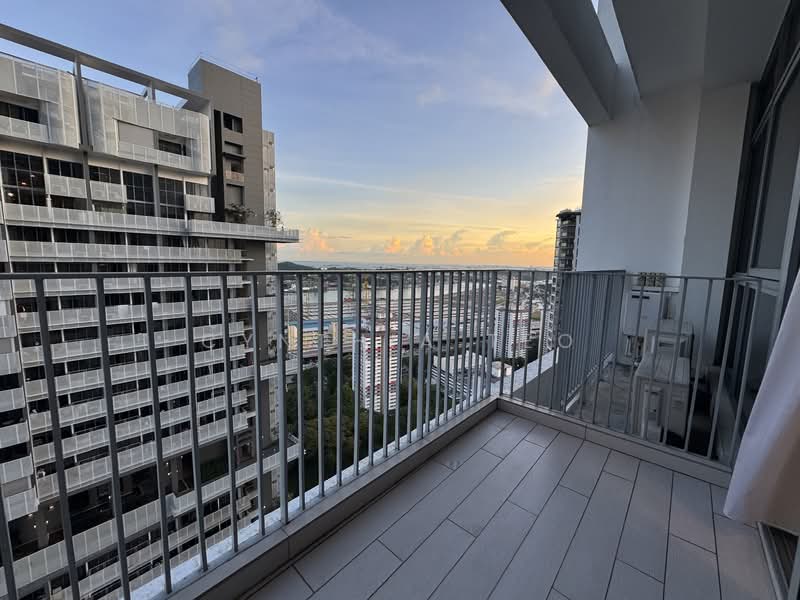 Spottiswoode Suites Condominium For Sale at S$ 990,000 | PropertyGuru Singapore - Balcony