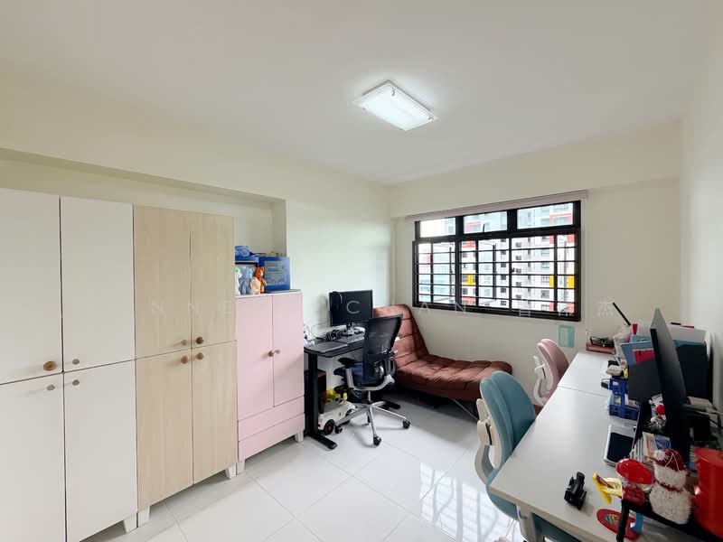 635B Senja Road HDB Flat For Sale at S$ 799,999 | PropertyGuru Singapore - 3rd Bedroom