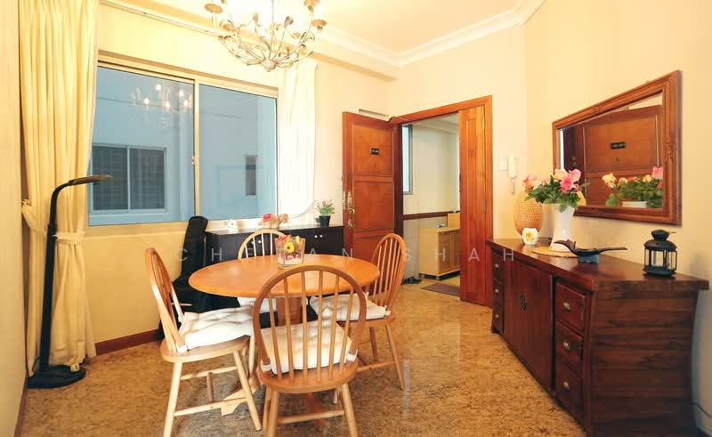 The Bayshore Condominium For Sale at S$ 1,500,000 | PropertyGuru Singapore - Dining Room