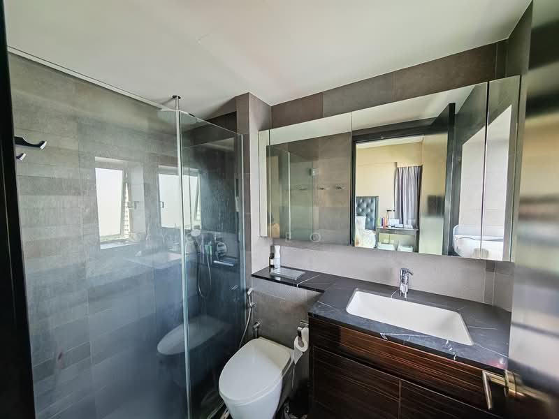 Whitewater, 23 Pasir Ris Street 72, 3 Bedrooms, 1,130 sqft, Executive Condominium For Rent, by Joyce Yeo 杨惠婷, 500079301 - Bathroom - PropertyGuru.com.sg