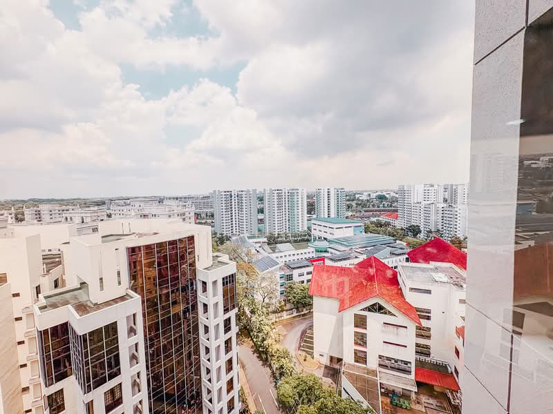 Seasons Park Condominium For Sale at S$ 1,750,000 | PropertyGuru Singapore - Exterior