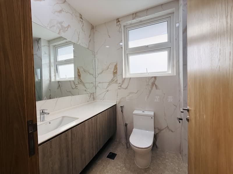 D13 Brand New 2.5 Storey Corner-T @ Wan Tho Ave Corner Terrace For Sale at S$ 8,380,000 | PropertyGuru Singapore - Bathroom