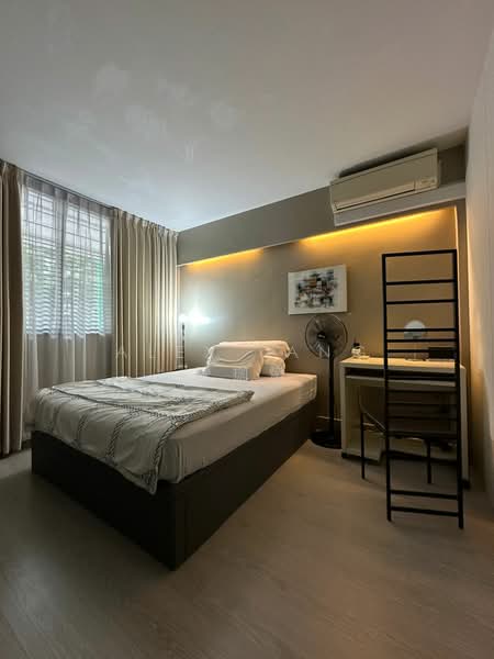 4 Jalan Bukit Ho Swee, 4 Jalan Bukit Ho Swee, Room Rental, 120 sqft, HDB Flat For Rent, by Alex Tang 陳拁燐, 500079331 - Bedroom - PropertyGuru.com.sg