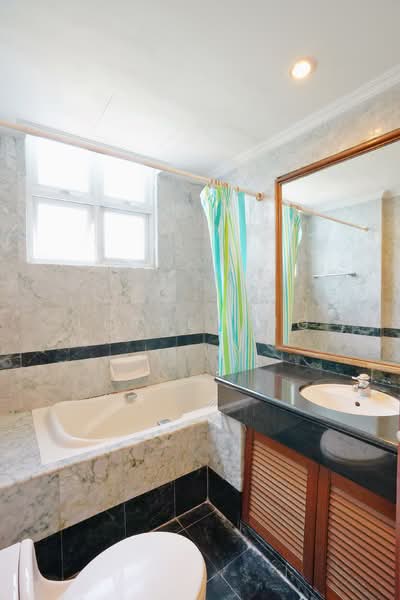 The Sierra, , 1 Bedroom, 670 sqft, Apartment For Rent, by Lester Ng, 500079339 - Bathroom - PropertyGuru.com.sg