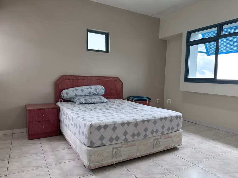 452 Choa Chu Kang Avenue 4 HDB Flat For Sale at S$ 710,000 | PropertyGuru Singapore - Bedroom