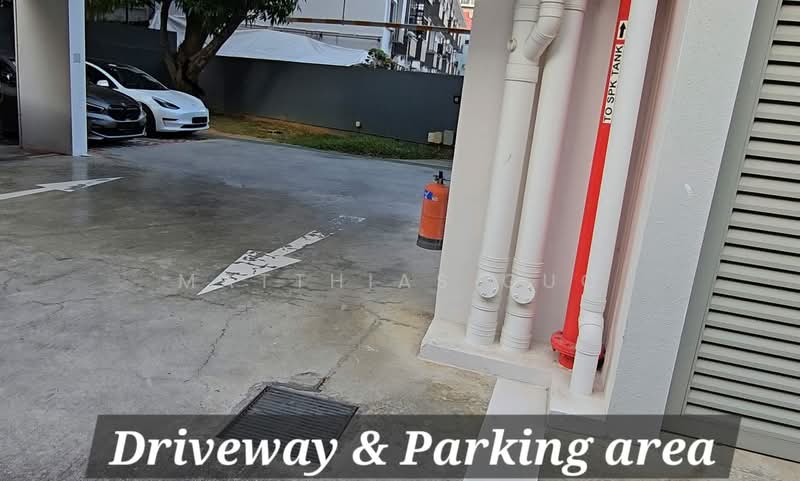 Bliss Loft Condominium For Sale at S$ 900,000 | PropertyGuru Singapore - Car Park