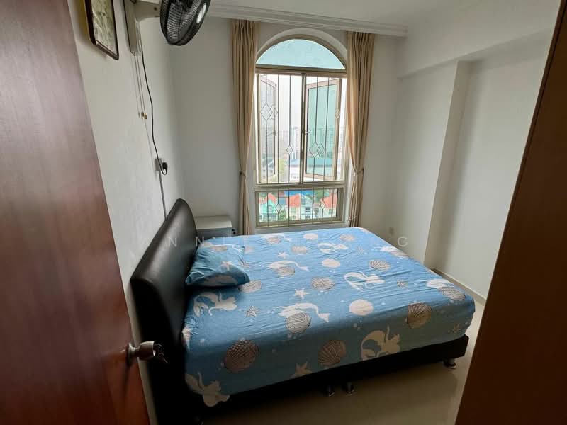 Rivervale Crest, 7 Rivervale Crescent, Room Rental, 130 sqft, Condominium For Rent, by Annie Huang, 500079364 - Bedroom - PropertyGuru.com.sg