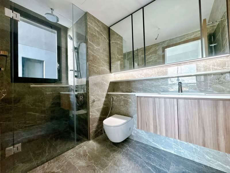 Lentor Modern, 7 Lentor Central, 3 Bedrooms, 990 sqft, Condominium For Rent, by Tracy Lai, 500079373 - Bathroom - PropertyGuru.com.sg