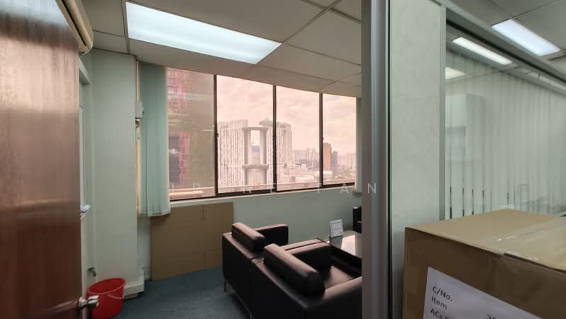 International Plaza, 10 Anson Road, 678 sqft, Office For Rent, by Irene Tan, 500079439 - Living Room - CommercialGuru.com.sg